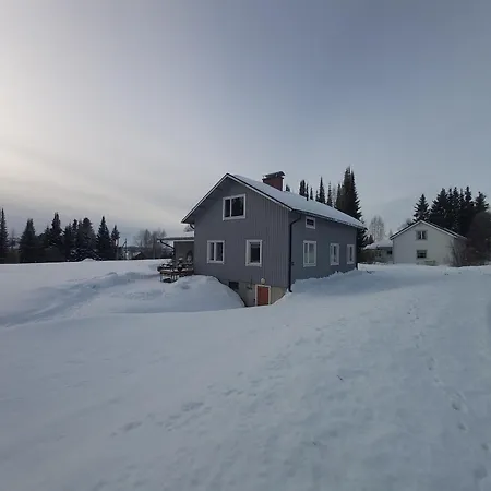 ゲストハウス Cozy Ollinmaeki 3*